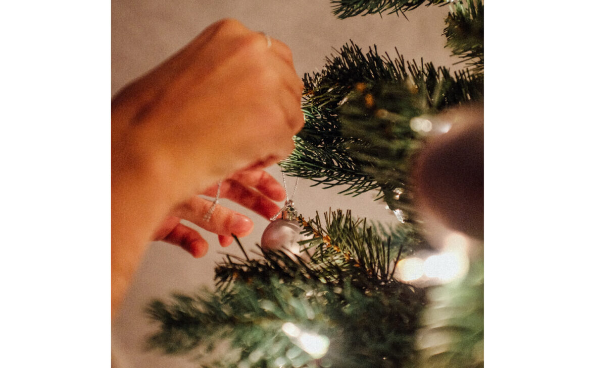 5 Signs A Chaotic Christmas is Coming
