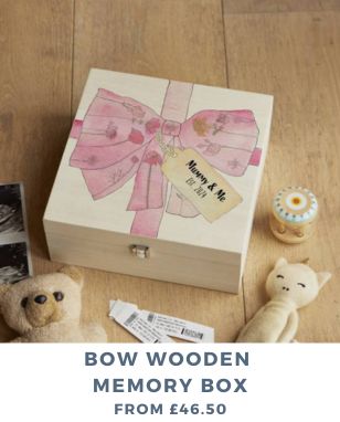 Bow wooden memory box